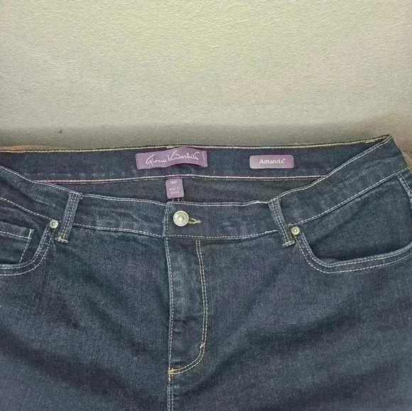 Gloria Vanderbilt Amanda Jean's - Picture 6 of 6